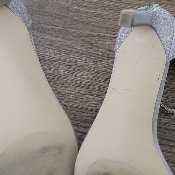 Steve Madden Collette Strappy Stiletto Heels size 11 - Picture 8 of 12